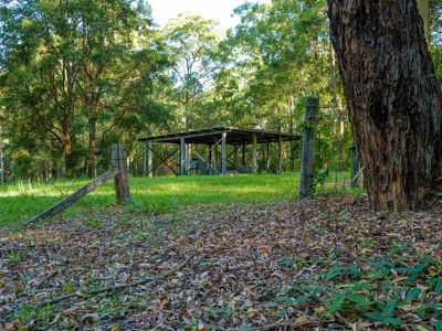 486 Davis Road, Jiggi
