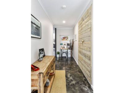 16 Harrington Street, Millicent