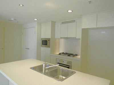 612 / 46 Walker Street, Rhodes