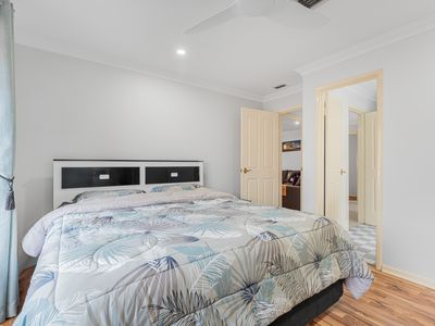 8 / 12 Deschamp Road, Morley