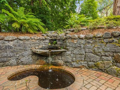 37 Douglas Road, Mount Macedon