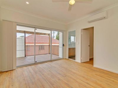 2 / 24 Springwood Street, Mount Gravatt East