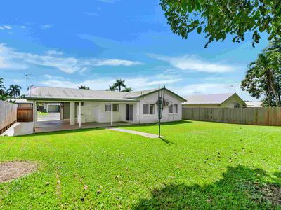 67 BARNARD DRIVE, Mount Sheridan