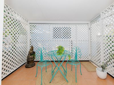 6 Falcon Street, Rowes Bay