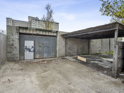 213-215 Nelson Place, Williamstown