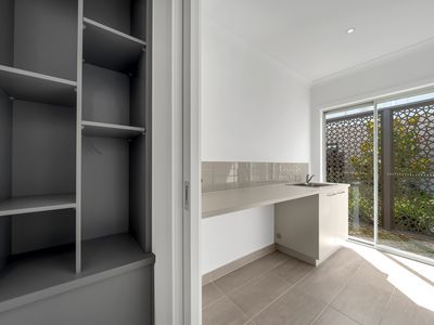 4 Tallrush Street, Clyde North