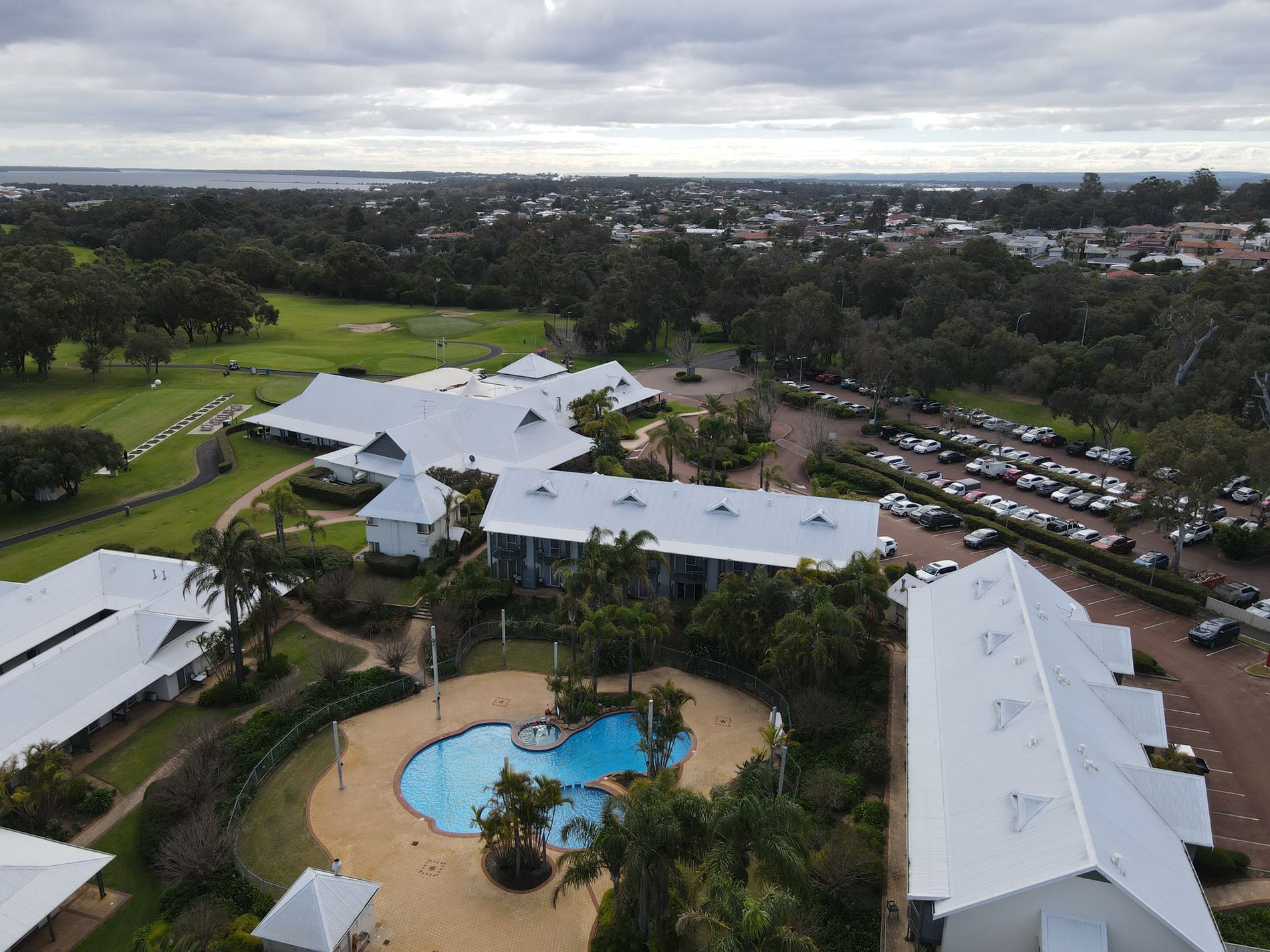 15 / 105 Old Coast Road, Pelican Point
