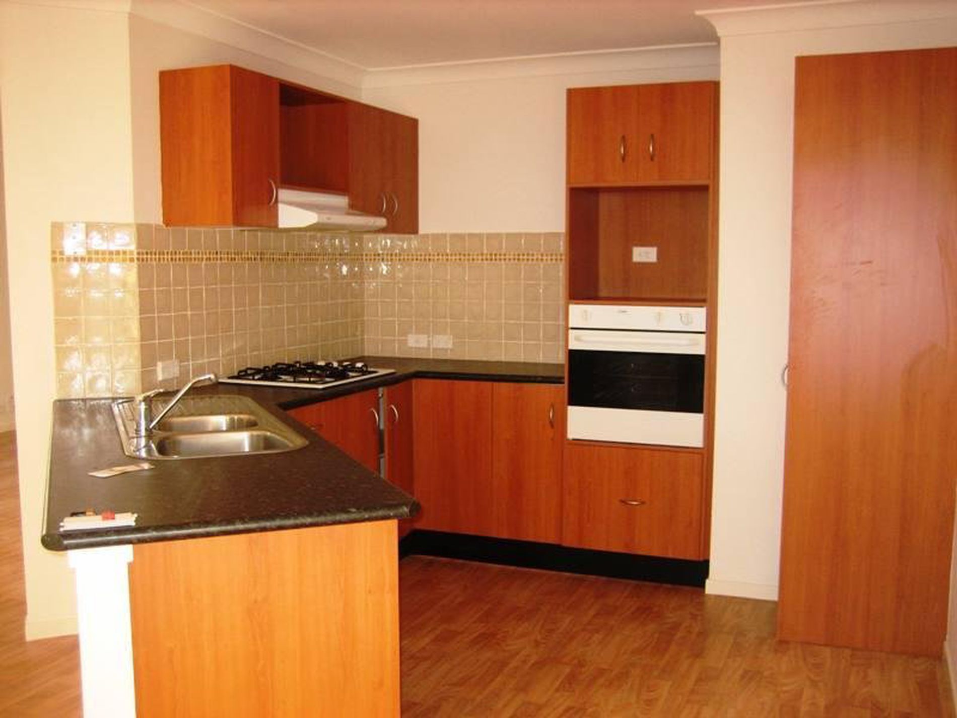 6 Adam Murray Way, Flinders