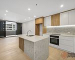 212 / 62 Constitution Avenue, Parkes