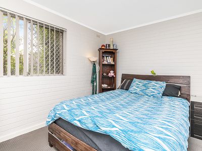 2 / 24 Baldwin Street, Como