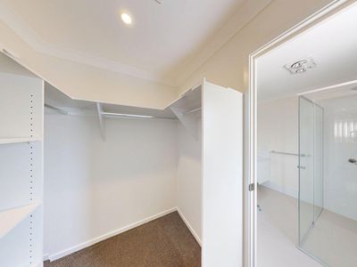 16 Jimna Circuit, White Rock