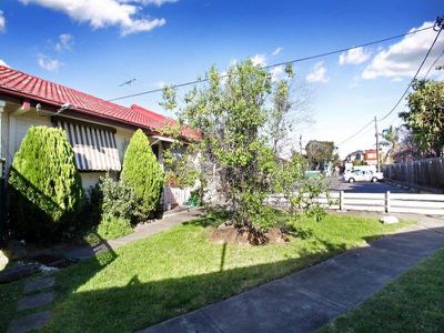 4 / 42 Middle Road, Maribyrnong