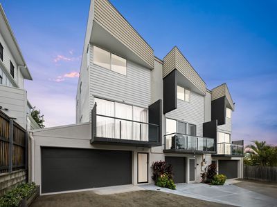 1/38 Denman Street, Greenslopes