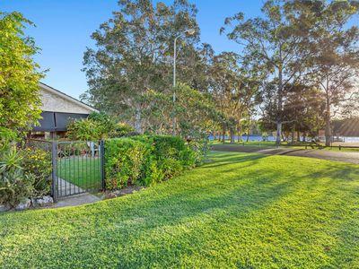 22 ELIZABETH PARADE, Forster