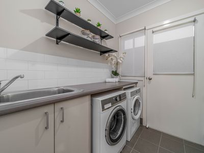 28 Gowanlea Avenue, Elizabeth Hills