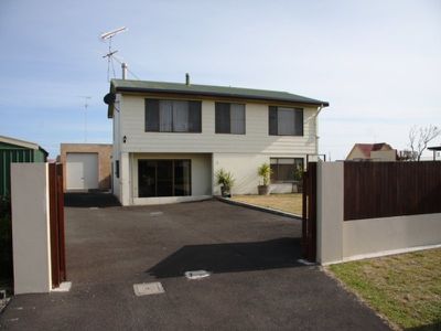 3 Compton Street, Port Macdonnell
