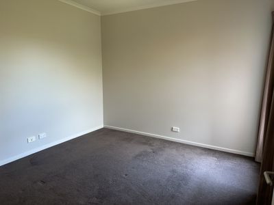 1 Louisa Place, Warrnambool