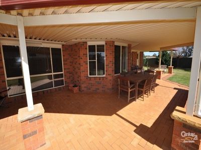 96 Twickenham Drive, Dubbo