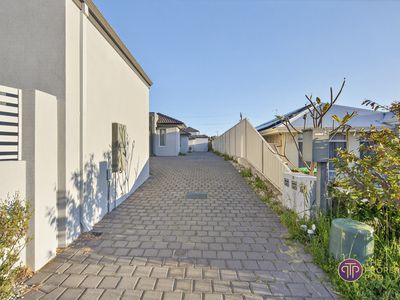 3 / 15 Belcastro Way, Madeley