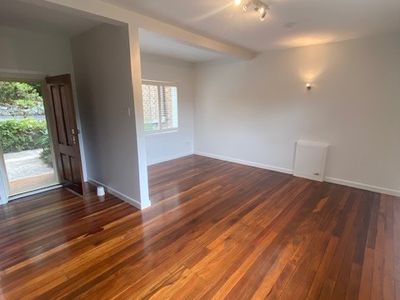 4 / 25 Byrarong Avenue, Mangerton
