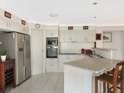 14 Maddock Avenue, Mooloolah Valley
