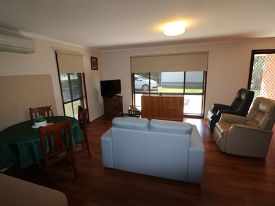 Unit 1 / 1B Jones Street, Avenel