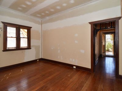 16 Hare Street, Kalgoorlie