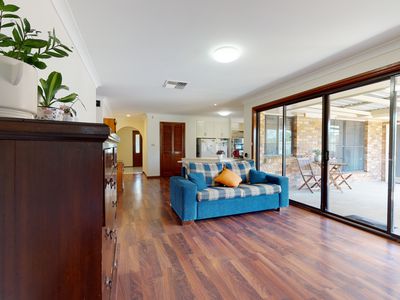 67 Murrayfield Drive, Dubbo