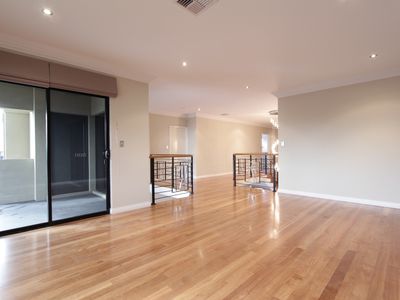 43 Salerno Avenue, Stirling