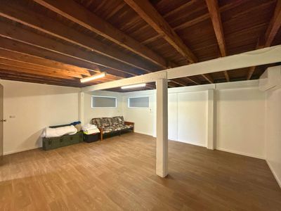 12 Brock Crescent, Dysart