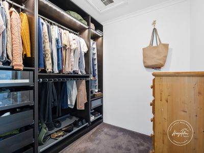 11 Annie Street, Landsborough