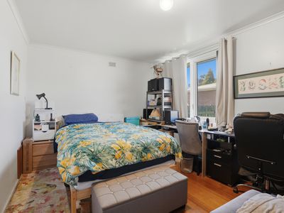 4 Quinn Avenue, George Town