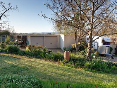 11 ARDERN PLACE, Wodonga