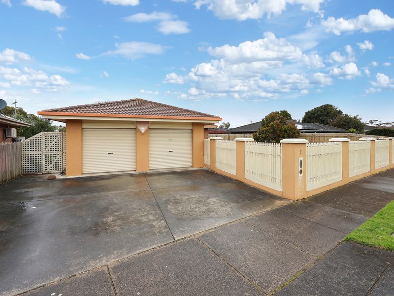 2 Adam Court, Warrnambool