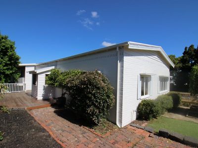 5 Miles Street, Newtown