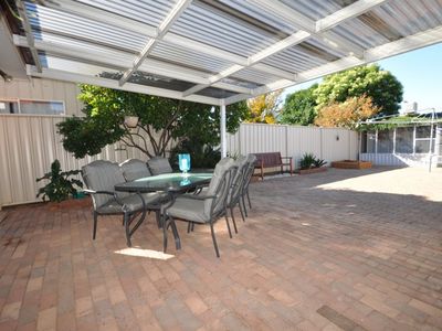 10 Villiers Avenue, Dubbo