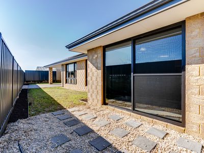 38 NADINE PROMENADE, Baldivis