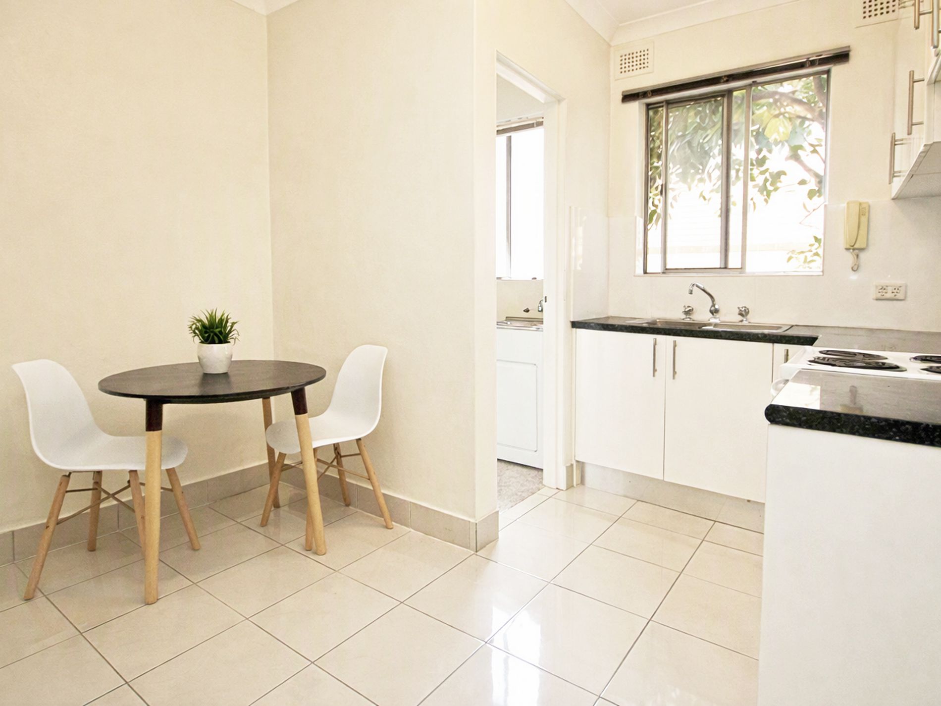 4 / 60 Colin Street, Lakemba