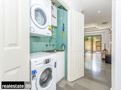 310 / 2 St Georges Terrace, Perth