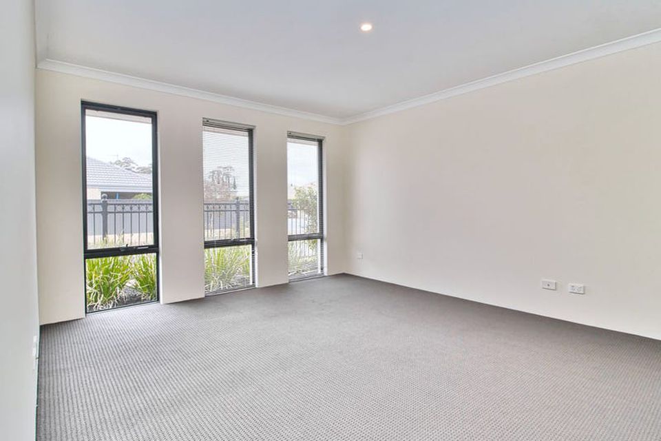 33 Elm Way , Baldivis
