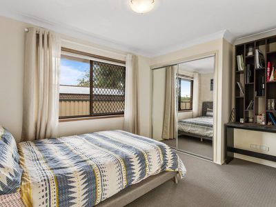 4 Pia Court, Rochedale South