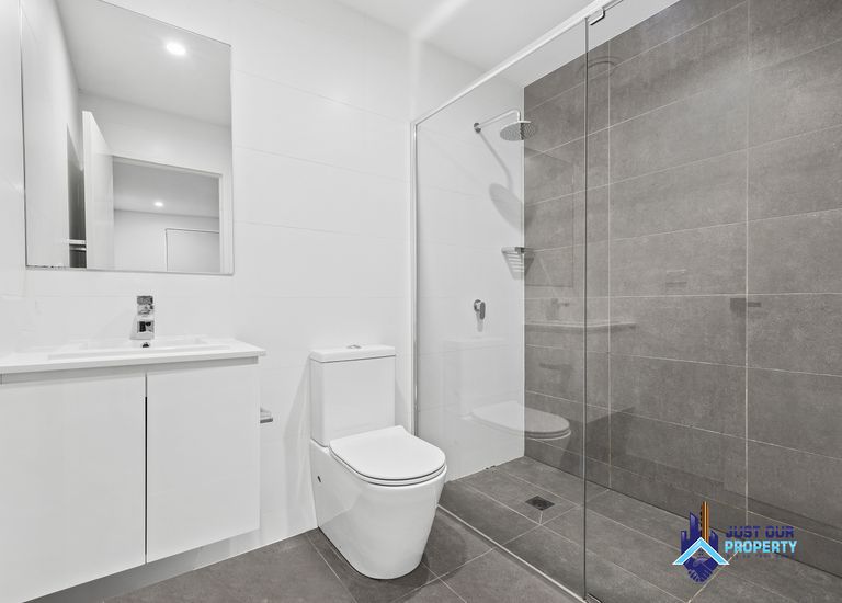 1 / 702-704 Canterbury Road, Belmore