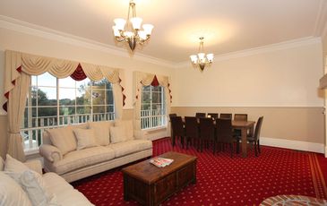 7 Valley Drive, Beaconsfield Upper