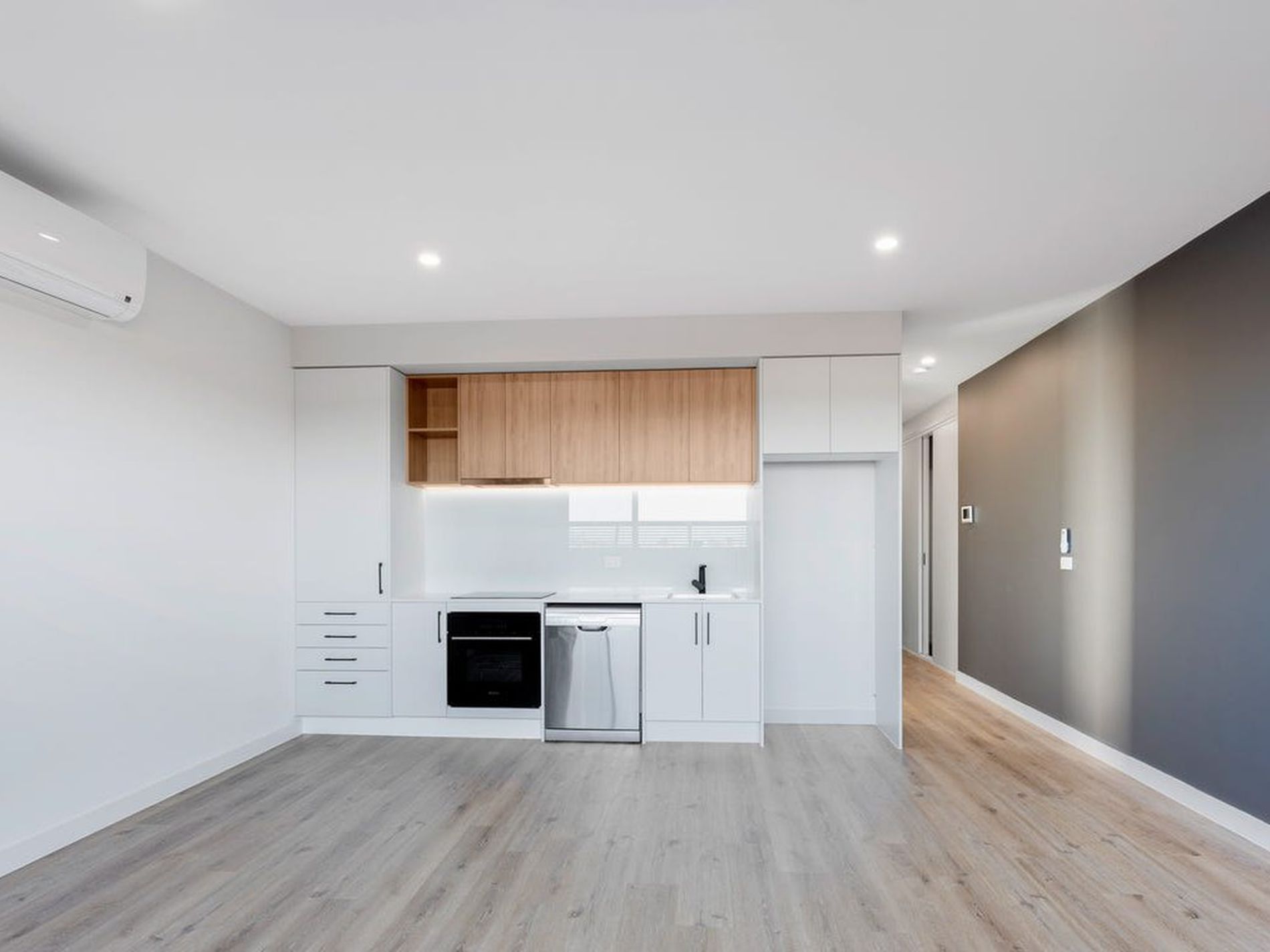 104 / 335-337 Bell Street, Pascoe Vale South