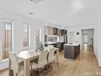 53 Orbis Avenue, Fraser Rise