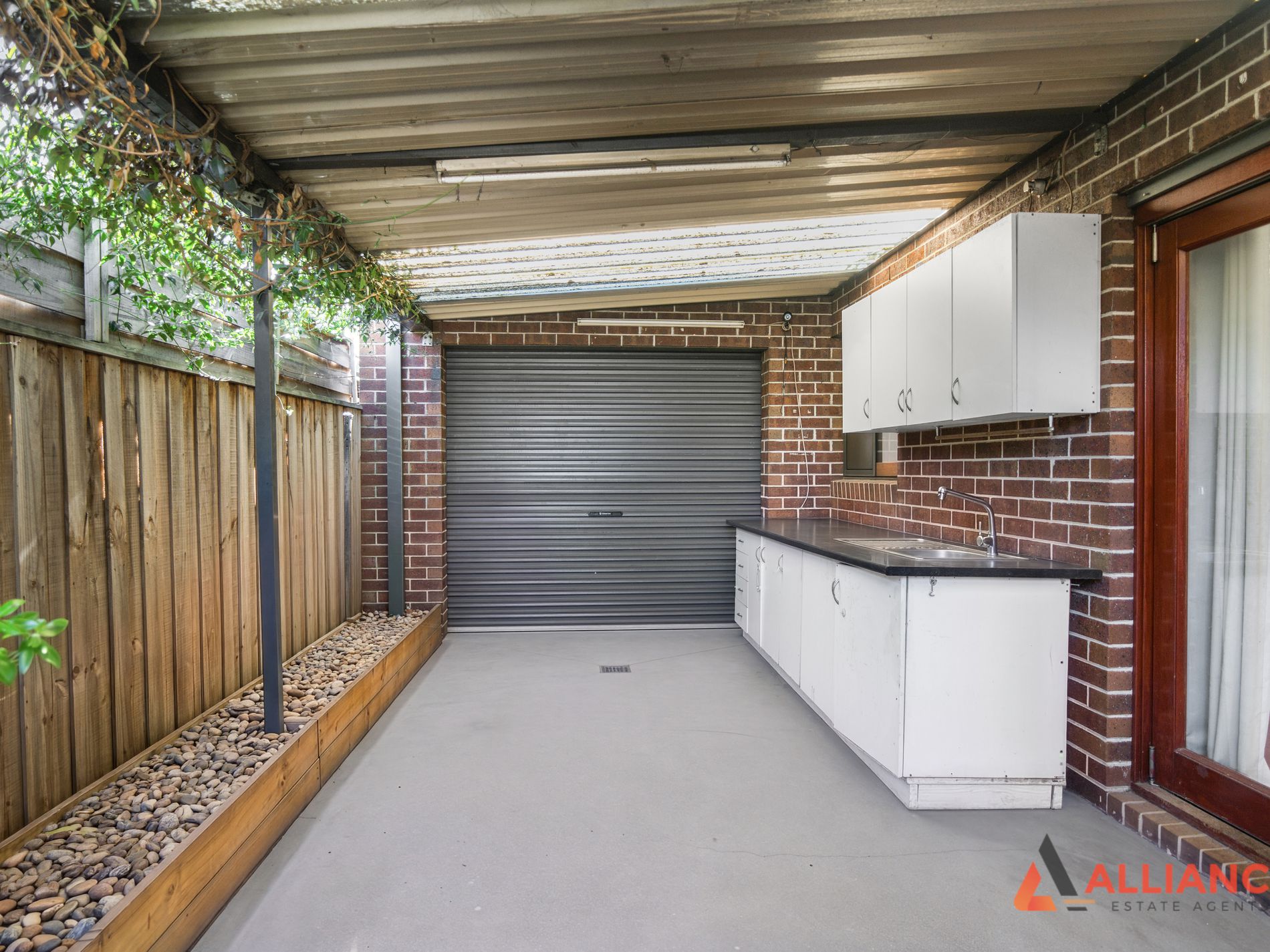 16 Juggal Close, Epping