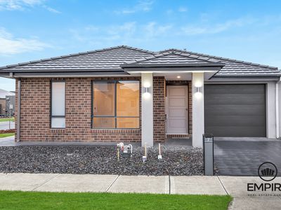 7 Amadeus Street, Clyde