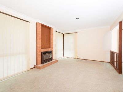 27 Habeda Avenue, Horsley