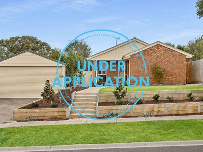25 Wattle Bird Way, Langwarrin