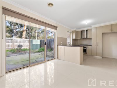 7 / 139 Endeavour Drive, Cranbourne North